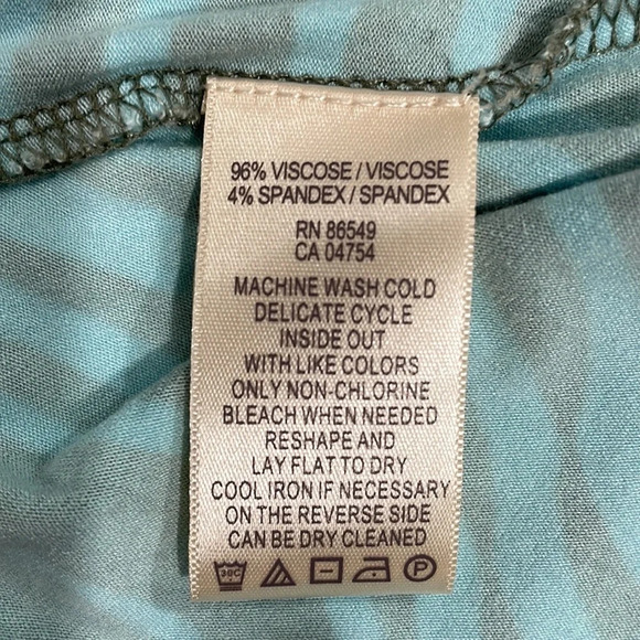 Tommy Bahama Pull On Skirt XS - Picture 10 of 11